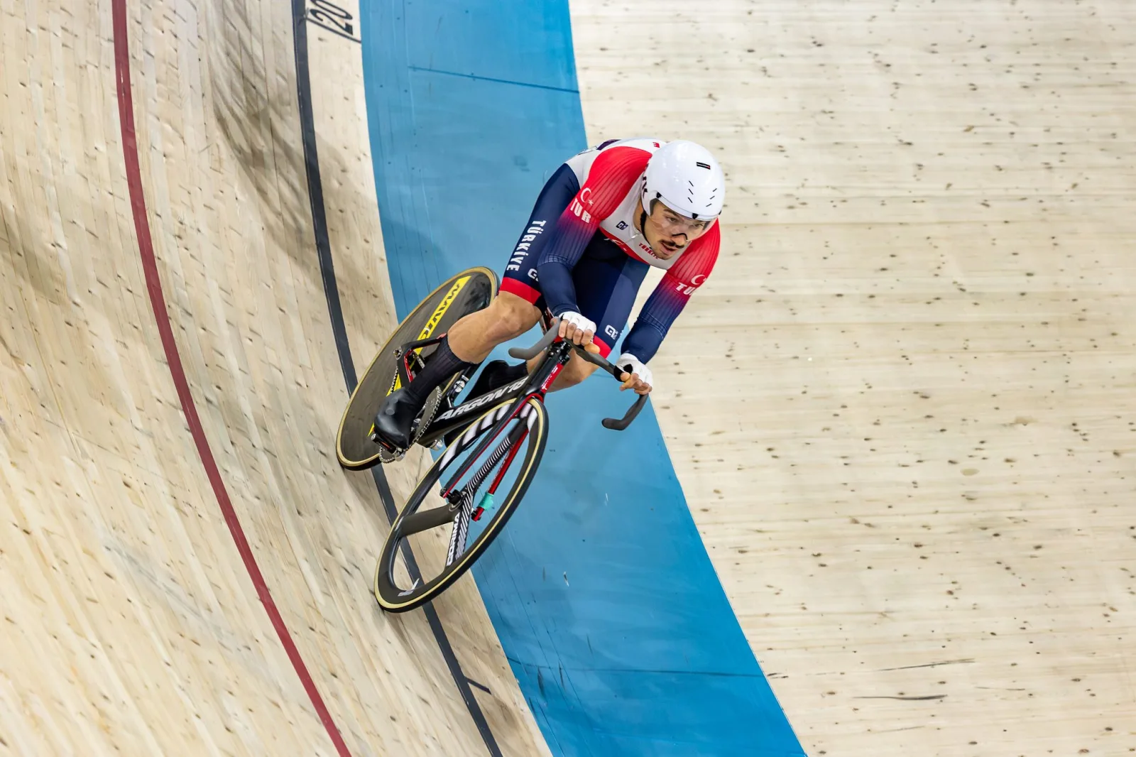 Ramazan Yılmaz, UCI Pist Bisikleti Dayanıklılık Dünya Sıralaması’nda zirveye çıktı