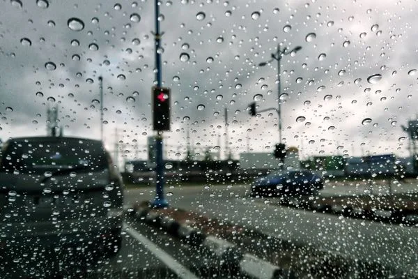 Meteoroloji, 2 Ekim için yerel kuvvetli yağış ve rüzgar uyarısında bulundu