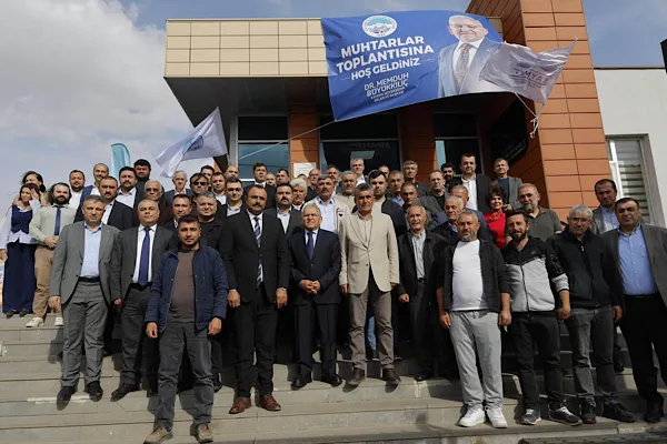 Büyükkılıç, Sarıoğlan’da 28 mahalle muhtarıyla istişare toplantısı yaptı
