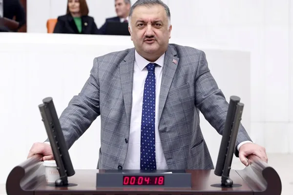 Karal, 2027 bütçesindeki faiz giderlerine tepki gösterdi