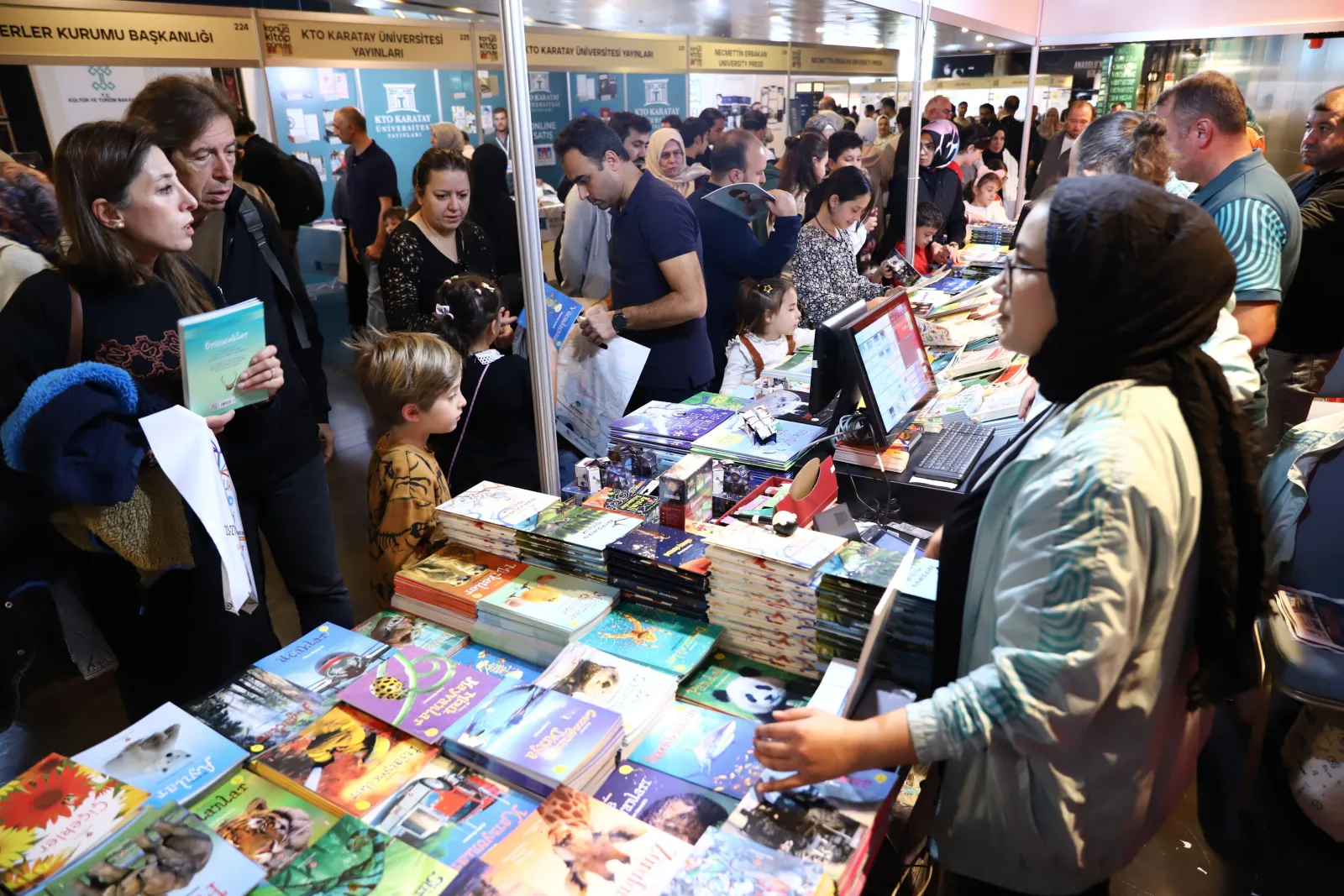 13. Konya Kitap Günleri, 16-25 Ekim'de 143 yazarı okurlarla buluşturacak