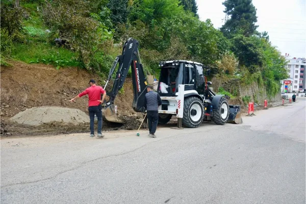 Giresun Belediyesi, Güre Mahallesi’nde 130 metrelik kaldırım yapımına başladı