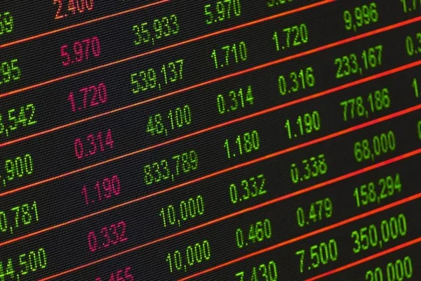 Orta Doğu borsaları 22 Ekim’i düşüşle tamamladı; Mısır’da kayıp yüzde 3,4 oldu