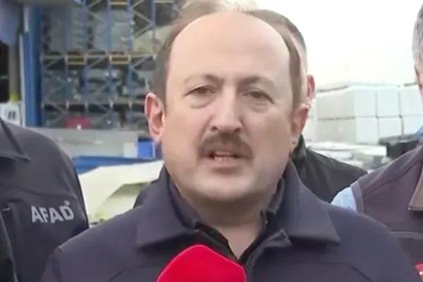 AFAD Başkanı Pehlivan, TEKNOFEST Güneydoğu yayınında teknoloji çalışmalarını anlattı
