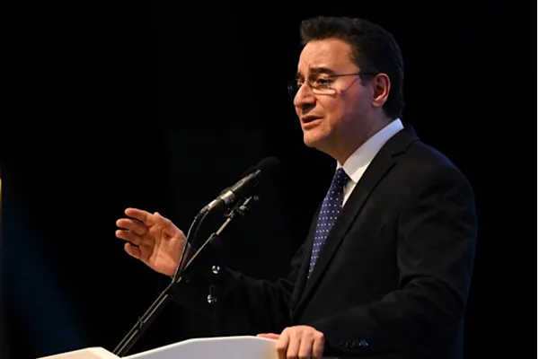 Babacan, fon yolsuzluğu iddiaları için Meclis araştırma komisyonu istedi