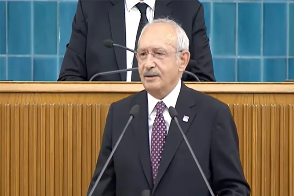 Kılıçdaroğlu: Namuslu belediye başkanı seçmenine ihanet etmez
