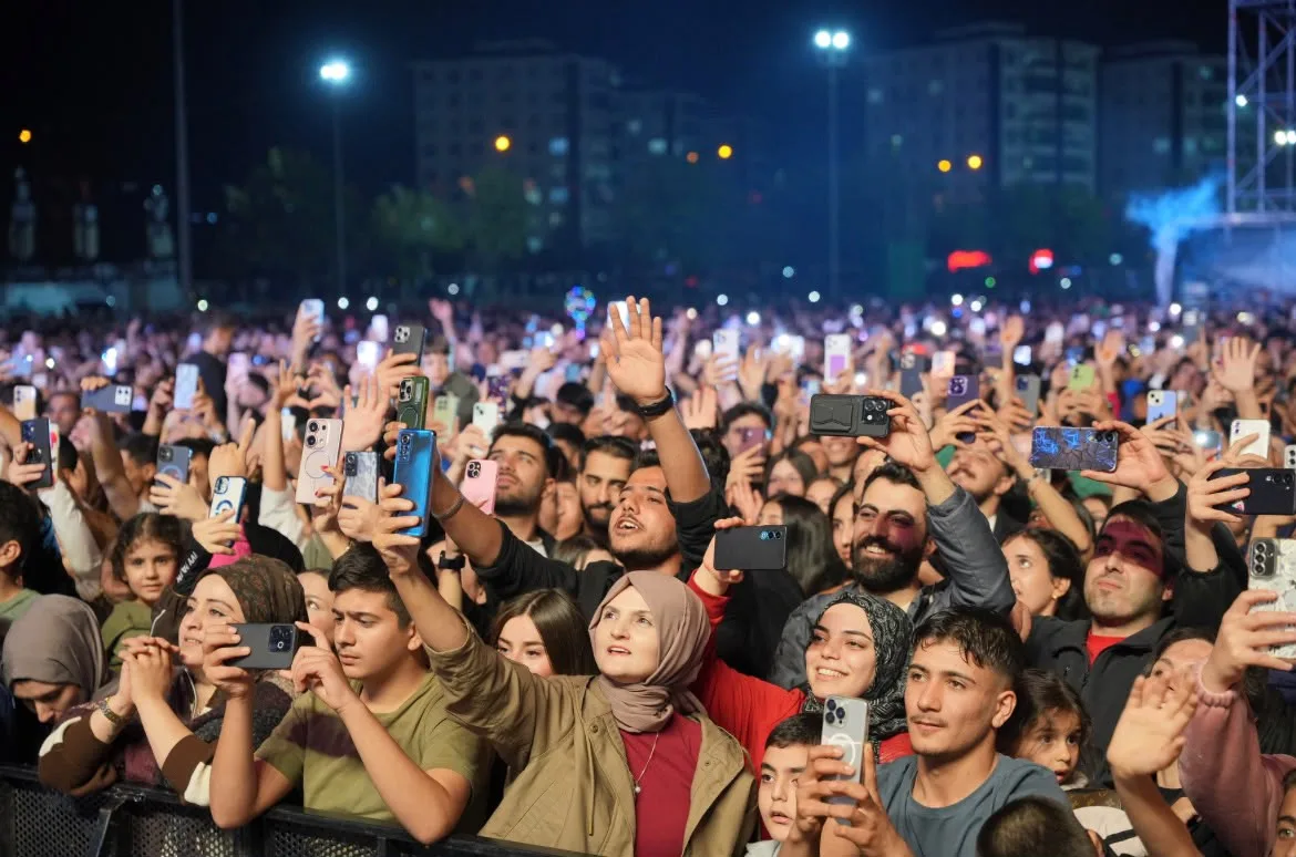 Diyarbakır Kültür Yolu Festivali, Hakan Altun konseriyle başladı