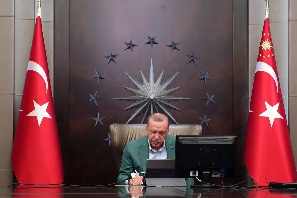 Erdoğan, yüksek mahkeme başkanları onuruna verilen yemeğe katıldı