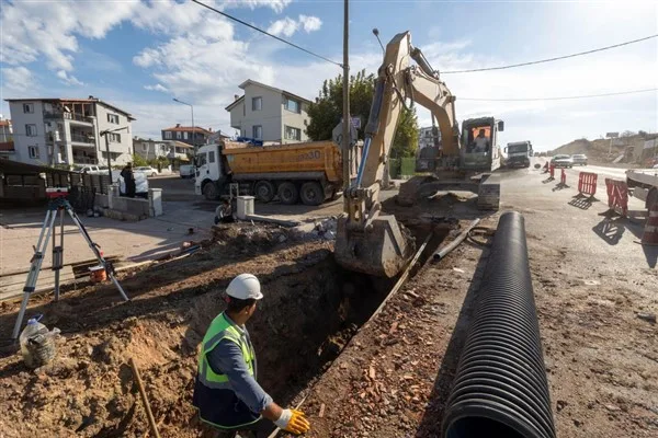 Urla’da 160 milyon liralık yağmur suyu altyapı projesinde sona yaklaşıldı