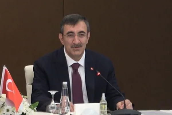 Yılmaz: AFAD ve ilgili kurumlar Adana ve Osmaniye’de saha taramasını sürdürüyor
