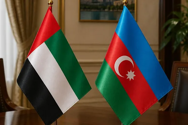 Azerbaycan ve BAE, askeri iş birliği ile bölgesel güvenliği görüştü