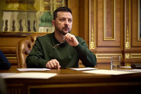Zelenski: Rusya’daki derin vuruş menzilimizi genişletiyoruz