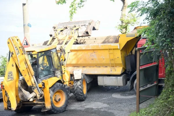 Giresun'da farklı mahallelerde bakım, onarım ve temizlik çalışmaları yapılıyor