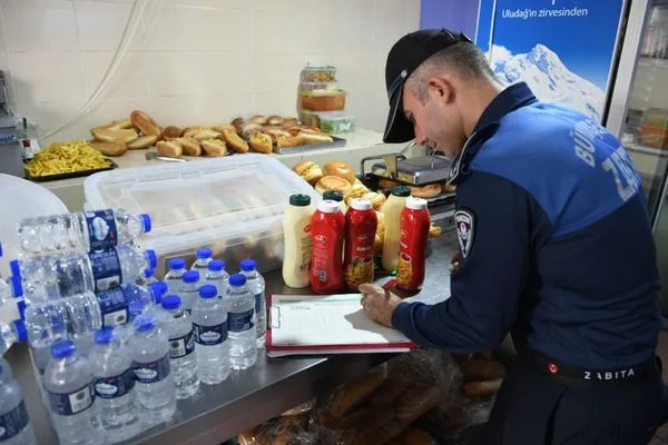 Trabzon’da 6 okul kantini ilgili kurumların katılımıyla denetlendi