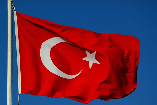 Siyasilerden Adana ve Osmaniye’deki depremler sonrası geçmiş olsun mesajları
