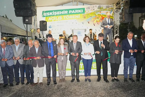 Adıyaman’da 15 bin 200 metrekarelik Eskişehir Parkı hizmete açıldı