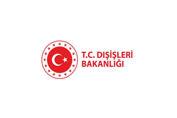 Gümrükçü, Şili Savunma Bakanı Tocornal ile savunma iş birliğini görüştü