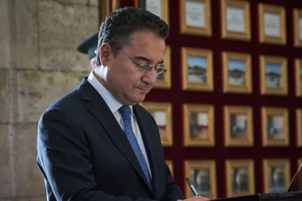 Babacan, TÜSİAD Başkanı Ozan Diren’i DEVA Partisi Genel Merkezi’nde ağırladı