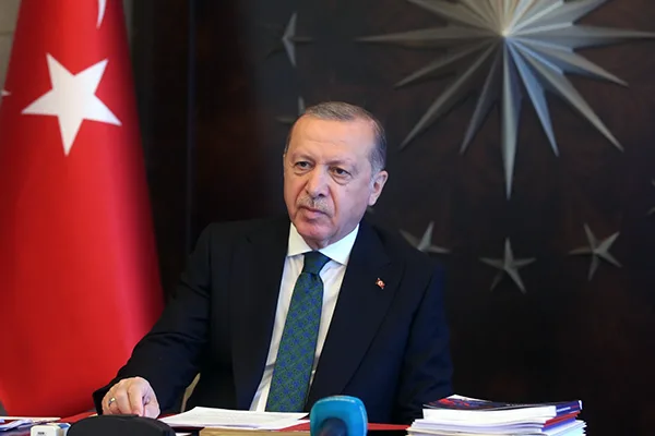 Erdoğan, Çekmeköy Belediye Başkanı Orhan Çerkez’i kabul etti