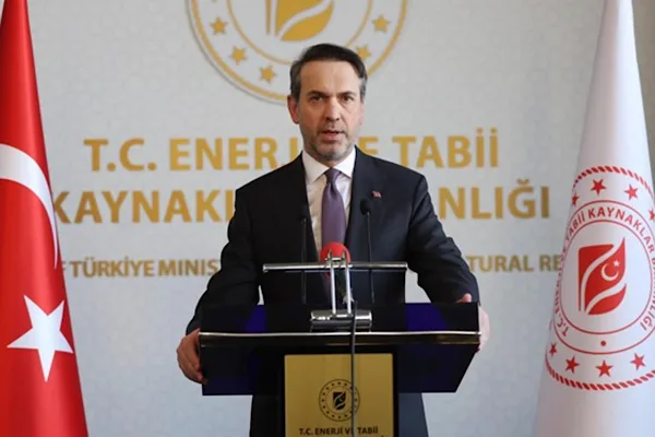 Bayraktar: Türkiye enerji arz güvenliğinde sıkıntı