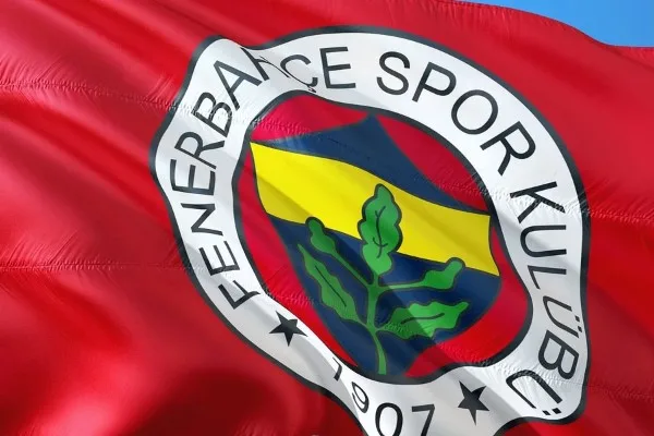 Fenerbahçe ile Teknik Direktör İsmail Kartal’ın yolları ayrıldı