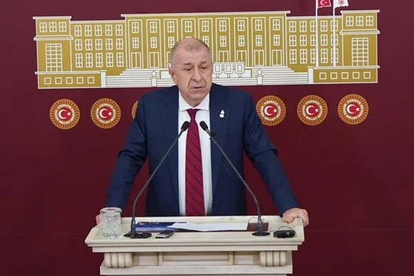 Özdağ, Dağlıca saldırısında şehit olan askerleri andı