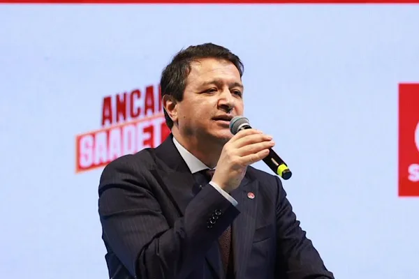 Arıkan, İzmir’de Saadet Partisi’nin Ahde Vefa Programı’na katıldı