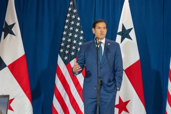 Rubio, 26 Kasım saldırılarında hayatını kaybedenleri andı