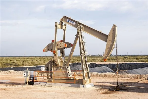 Petrol ve doğal gaz gerilerken ABD dizel vadeli kontratları yükseldi