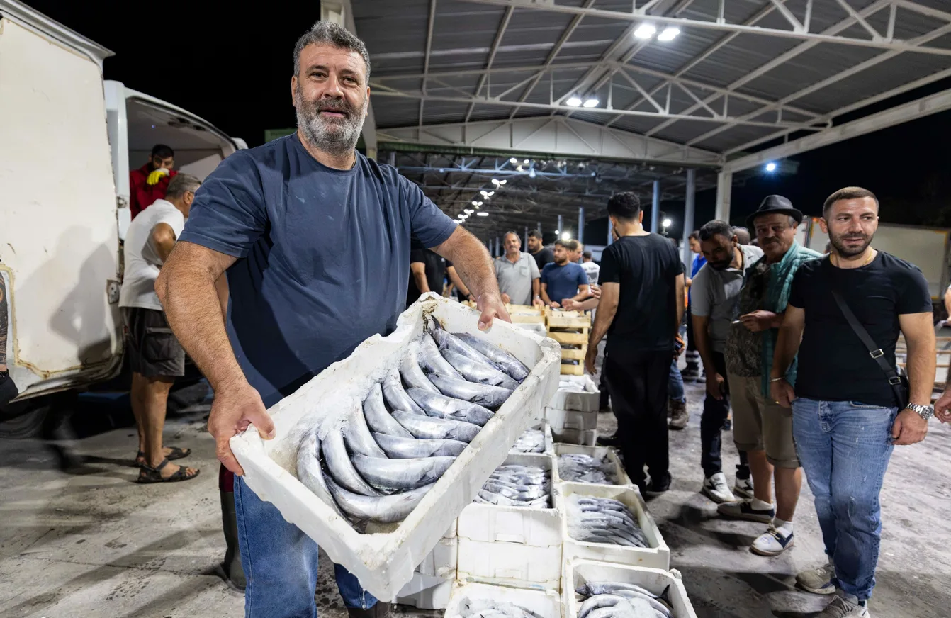 İzmir Su Ürünleri Hali’nde eylülde işlem hacmi yüzde 8 arttı