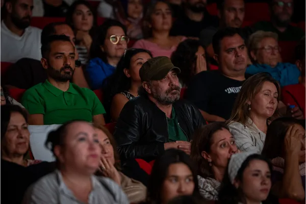 Altın Portakal’ın açılışında filmlerin yaratım süreçleri konuşuldu