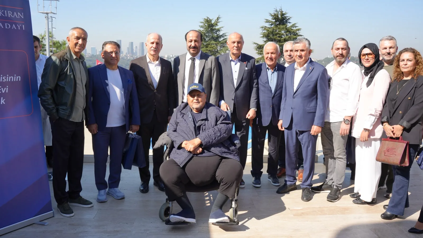 İş dünyası temsilcilerinden Adnan Dalgakıran’ın İSO başkan adaylığına destek