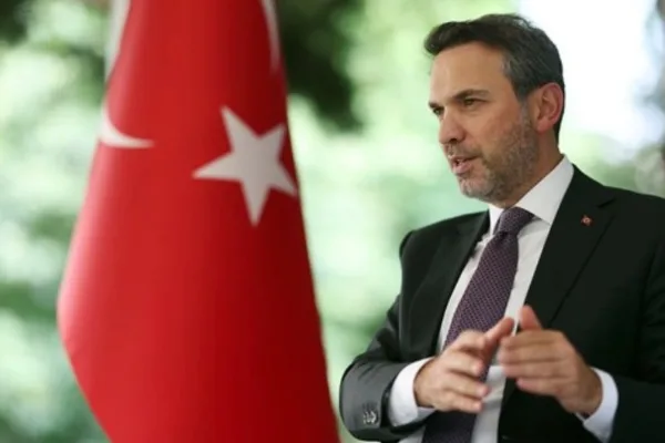 Bakan Bayraktar, 29 Ekim'de devlet erkânıyla Anıtkabir'i ziyaret etti