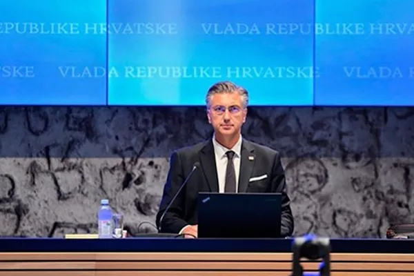 Plenkovic: Karadağ’dan ilerleme beklediğimiz sekiz talebi dile getirdim