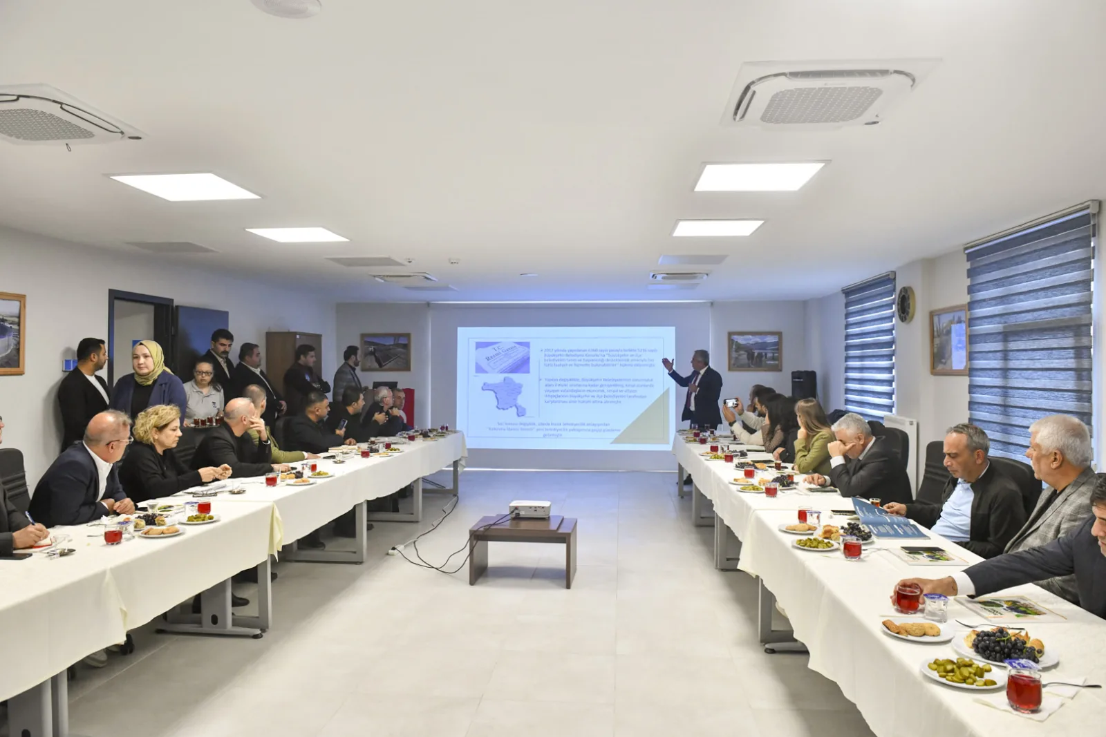 Ankara’nın kırsal kalkınma ve tarımsal üretim uygulamaları belediyelere tanıtıldı