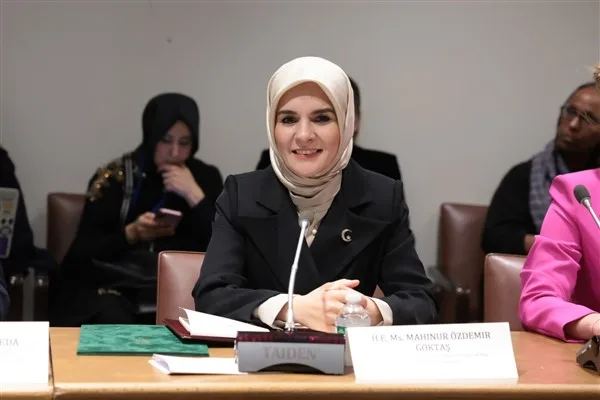 Bakan Göktaş: Kurumsal sosyal sorumlulukta aile, çocuk ve yaşlı odaklı anlayış güçlendirilmeli